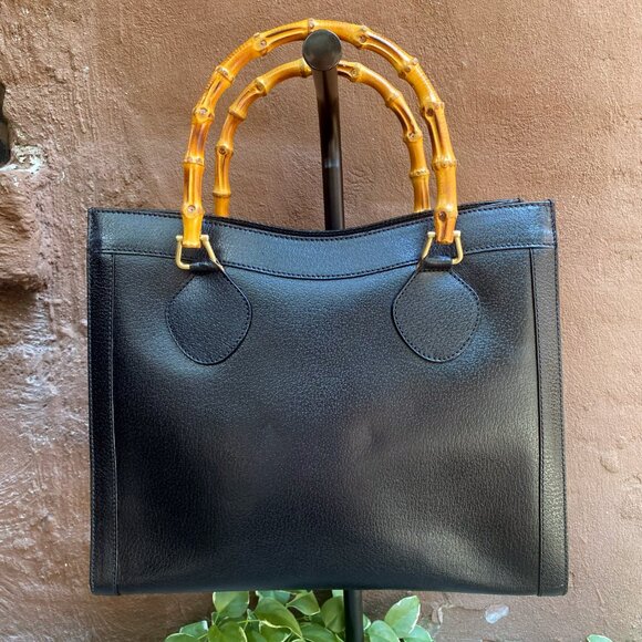 Vintage Gucci Diana Black Leather Structured Tote w/ Bamboo Handles w/ COA - Picture 3 of 16